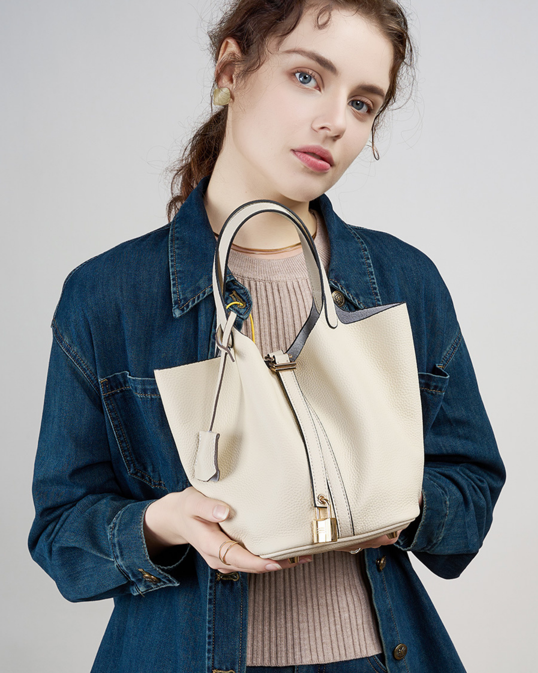 Picotin Hakiki Deri Çanta – Şık & Kompakt Bucket Bag