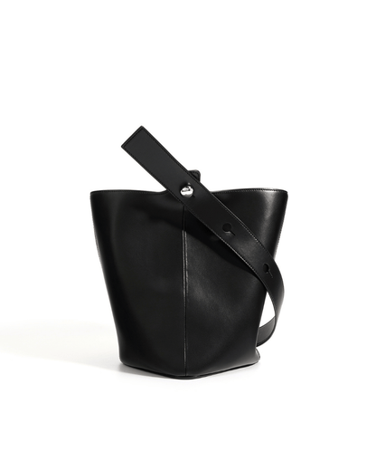 Nimbus – Bolsa estilo balde de couro com botões