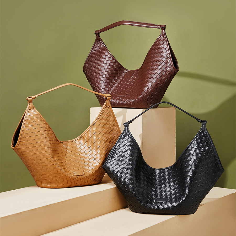 Woven Elegance - Tinte