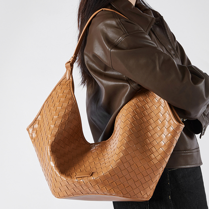 Woven Elegance - Tinte